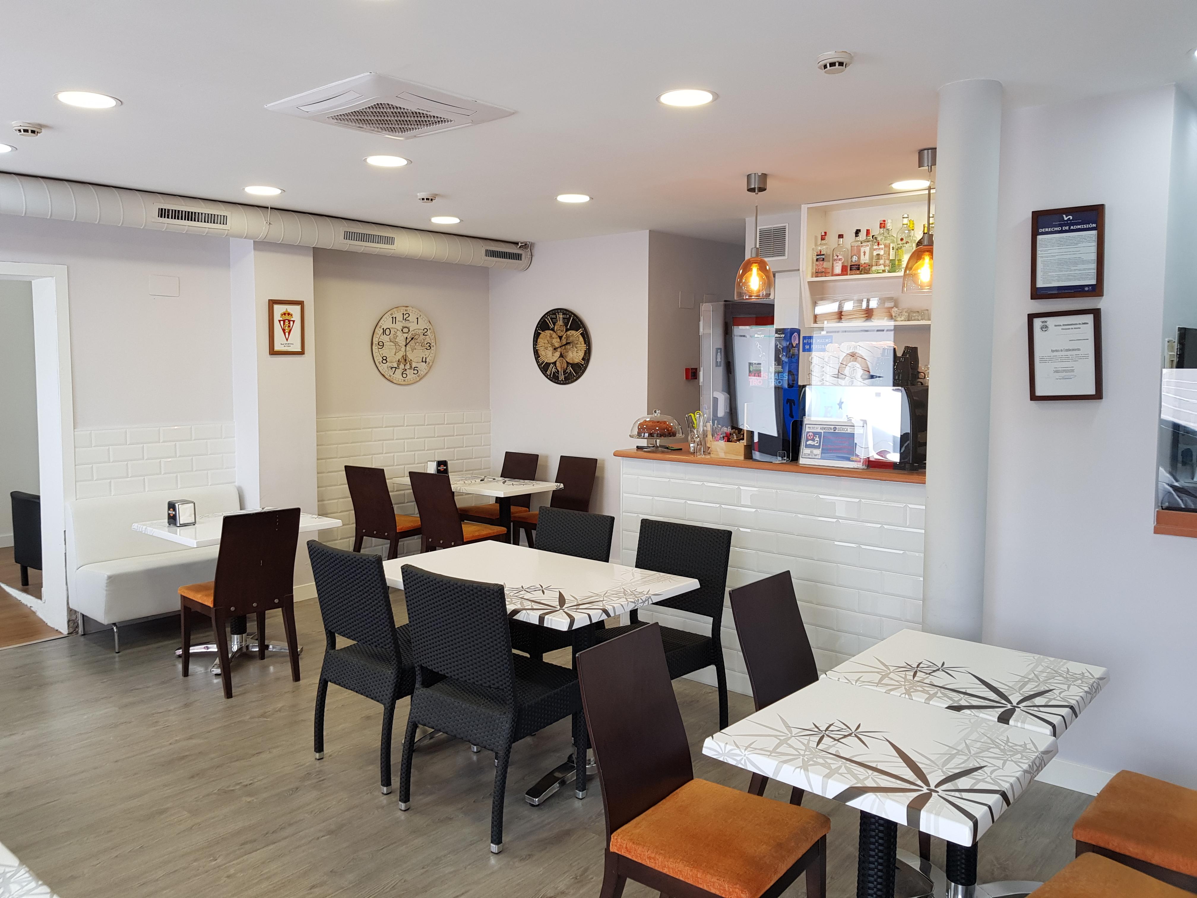 Hotel Villalegre Avilés Екстериор снимка