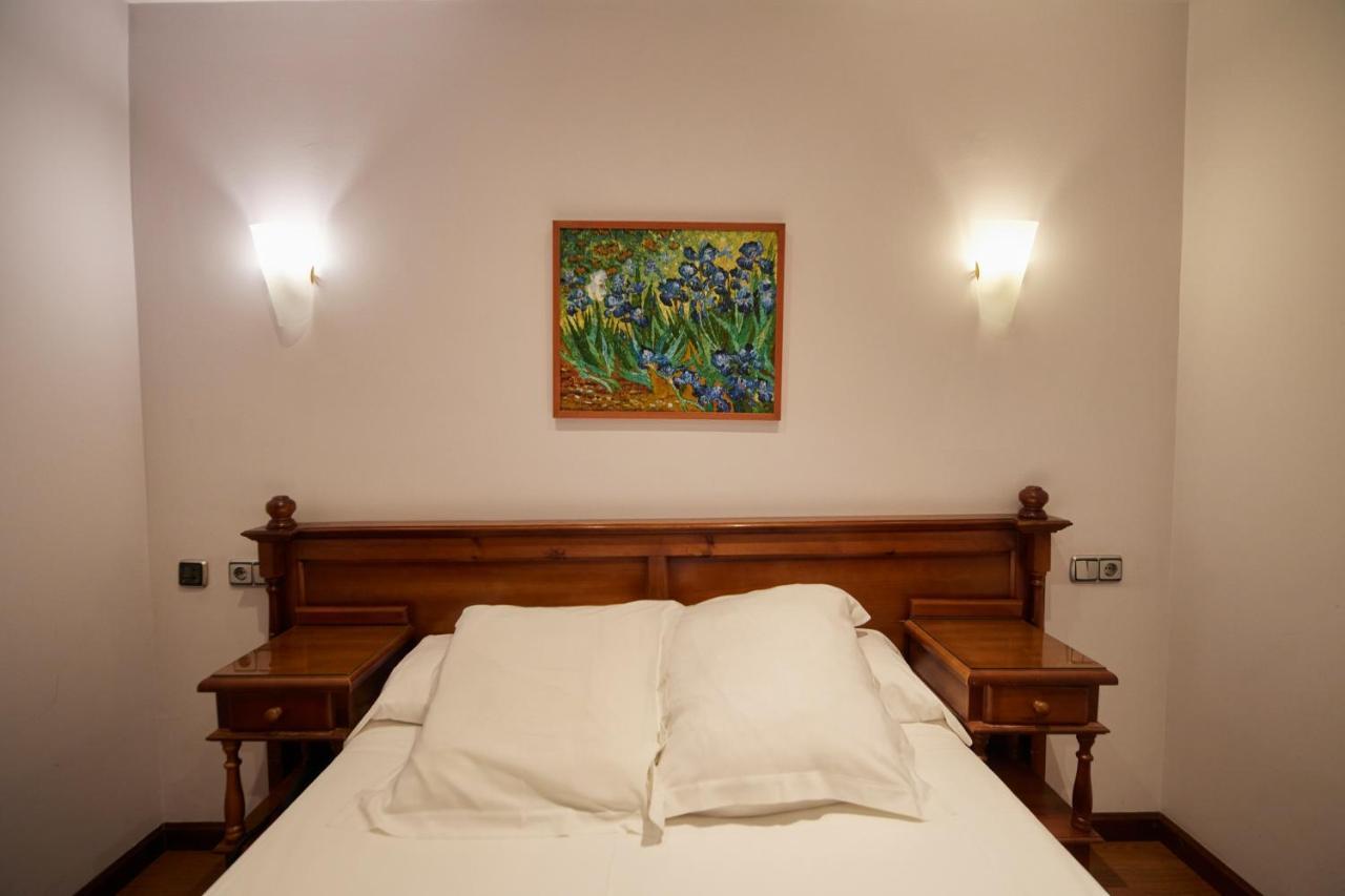 Hotel Villalegre Avilés Екстериор снимка