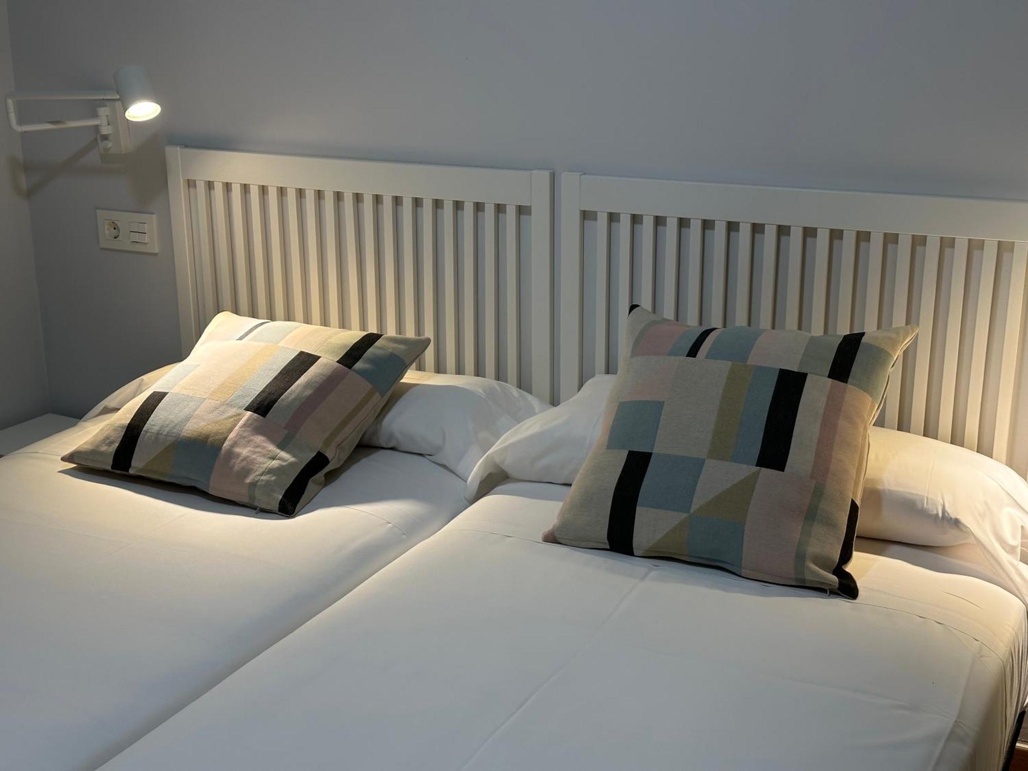 Hotel Villalegre Avilés Екстериор снимка