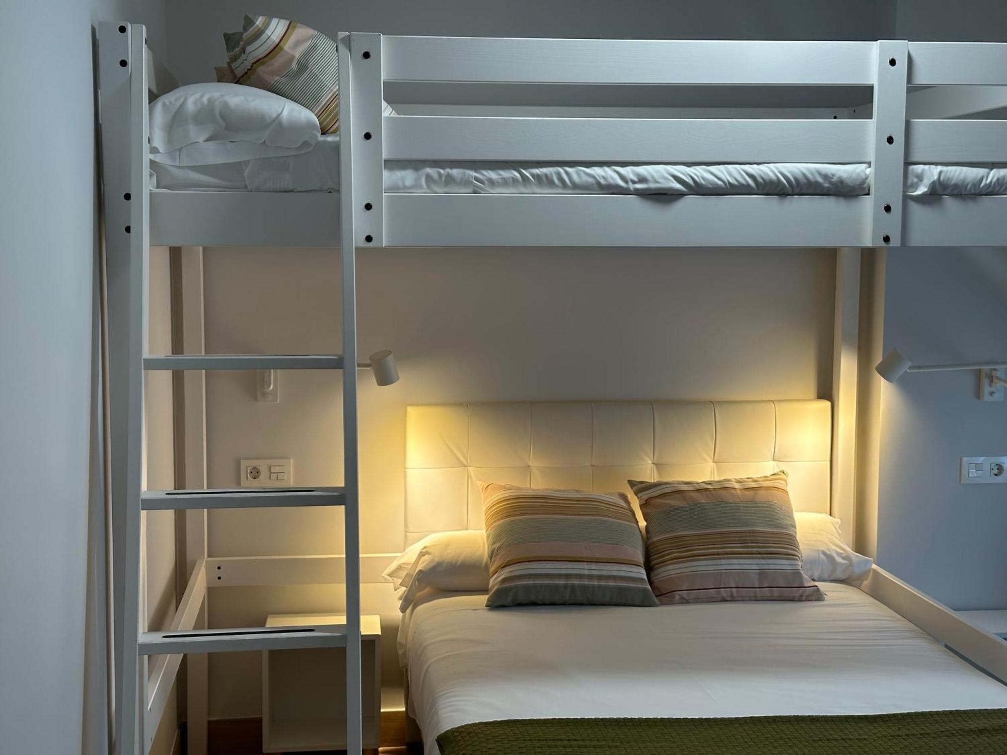 Hotel Villalegre Avilés Екстериор снимка